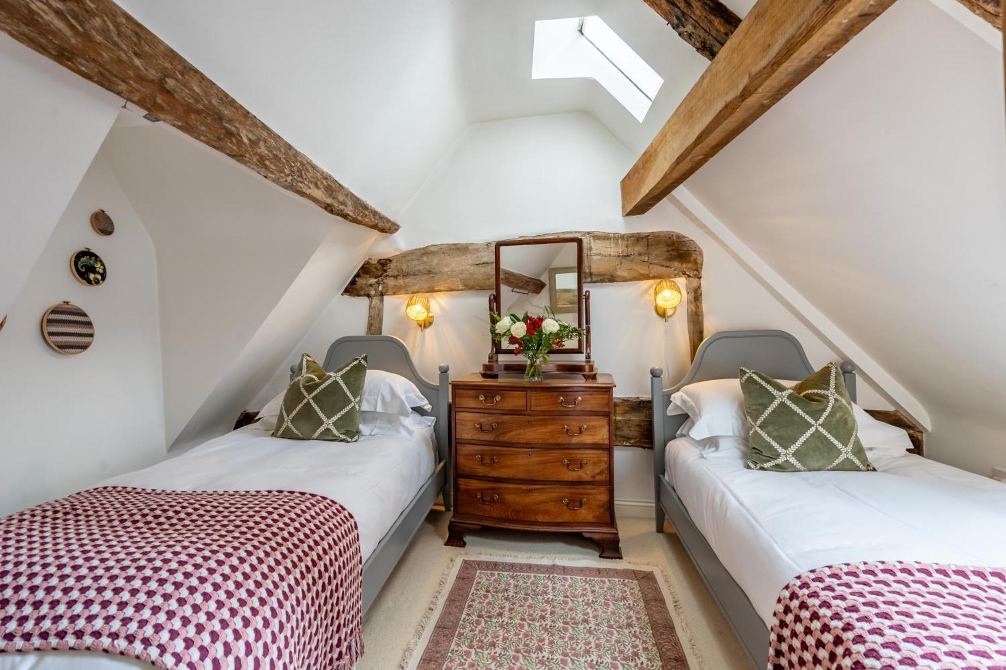 Chez Mannion Apartment