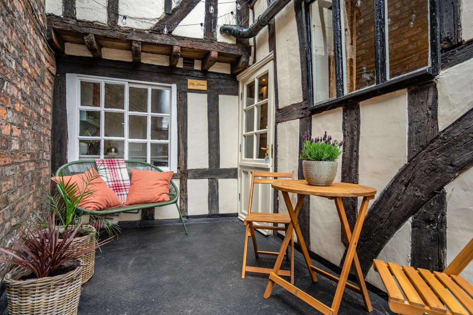 Chez Mannion York